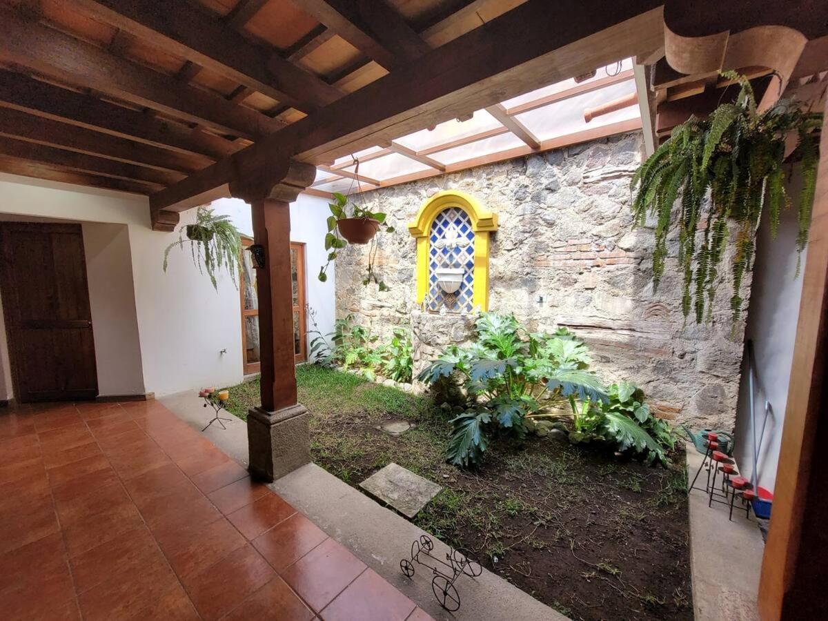 Villa Amplia casa Antigua Guatemala con pérgola y jardín Extérieur photo
