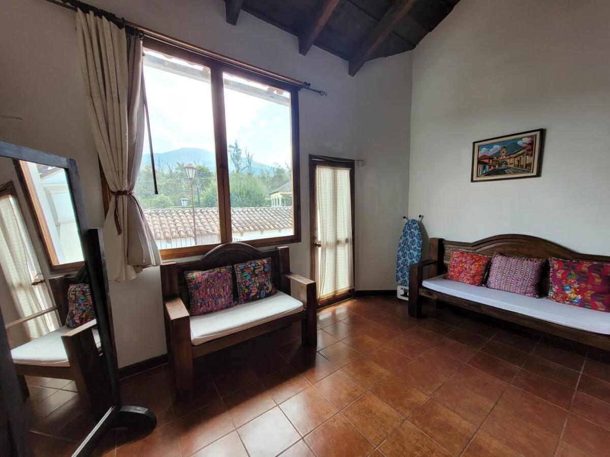 Villa Amplia casa Antigua Guatemala con pérgola y jardín Extérieur photo