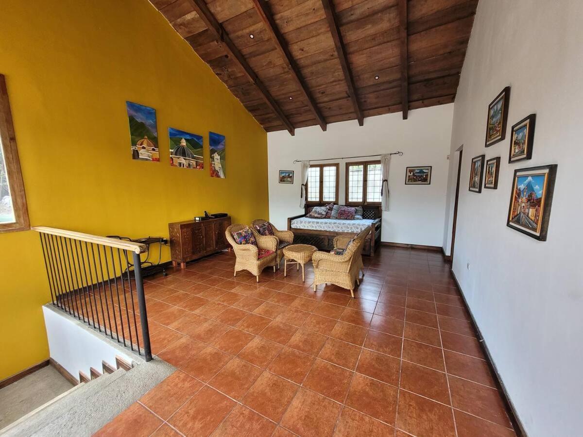 Villa Amplia casa Antigua Guatemala con pérgola y jardín Extérieur photo