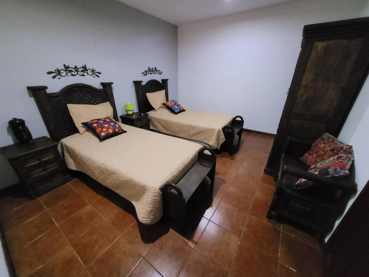 Villa Amplia casa Antigua Guatemala con pérgola y jardín Extérieur photo